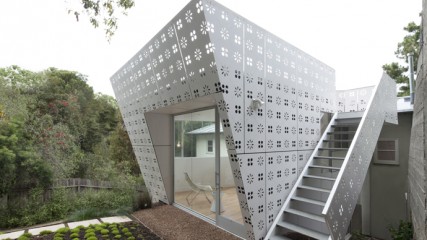 Diamondhouse, California
