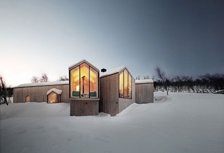 split view mountain lodge - Reiulf Ramstad Arkitekter