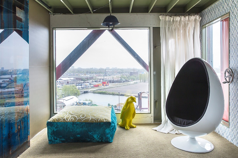 faralda NDSM crane hotel amsterdam - Free spirit suite