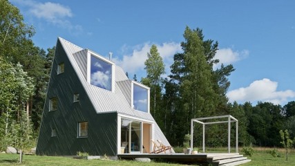 triangular home - leo qvarsebo arkitekt