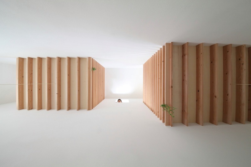 House of Yamanote by Katsutoshi Sasaki