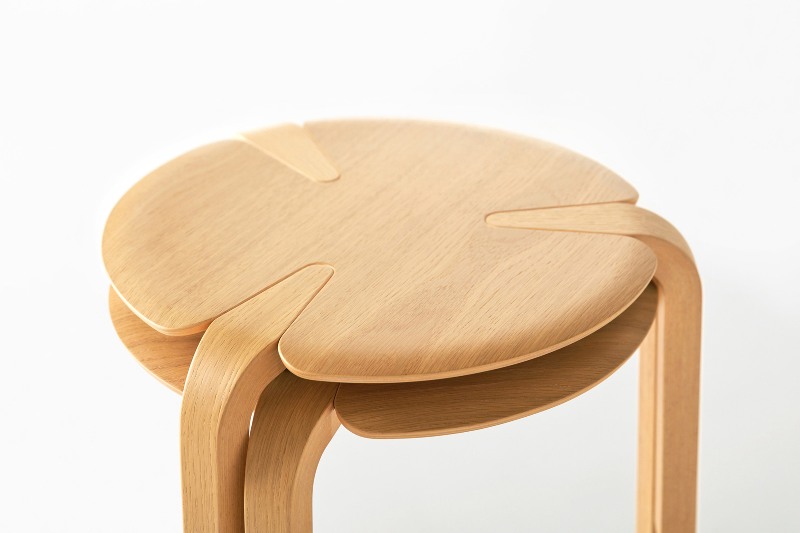 clover stool by Taiyou & C