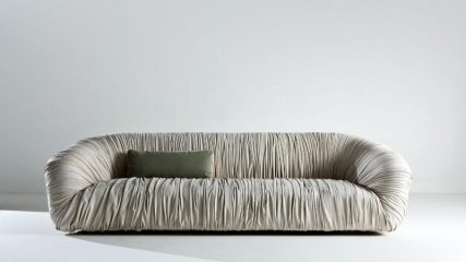 Drapé Sofa